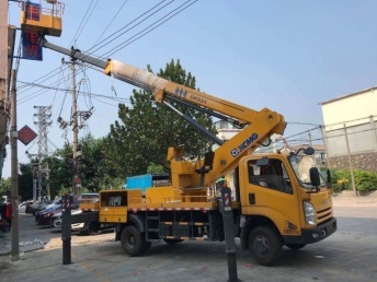 巴中平昌高空作业车出租 路灯车出租 节假日不休
