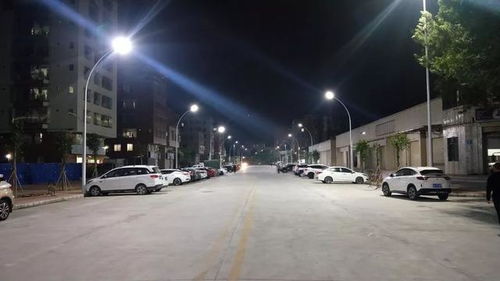 点赞 高明万成路完工通车,还有红色的人行道