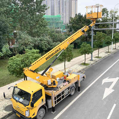 雅安车载式路灯车出租、直臂式登高车租赁